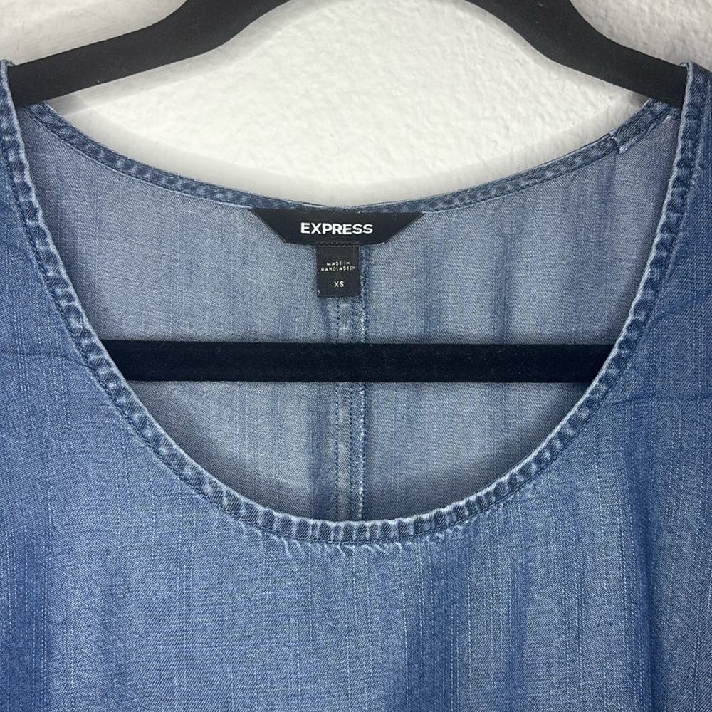 Express XS womens denim top